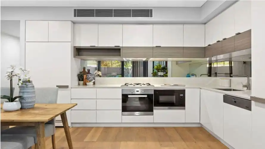 White Kitchen Design